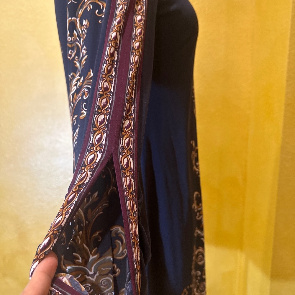 Dress - Picture 6 of 15
